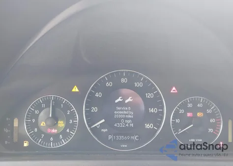 2004 Mercedes-Benz Clk 500 z USA, uszkodzony, nr VIN WDBTK75G04T020385